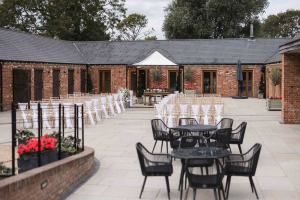 Imogen-Stuart-Apton-Hall-Wedding-22-08-2025-84723
