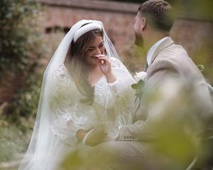 Imogen-Stuart-Apton-Hall-Wedding-22-08-2025-84986