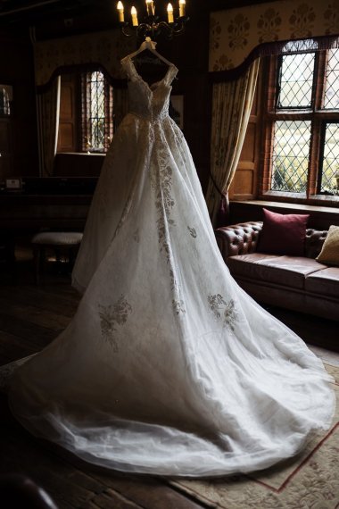 Leez Priory Wedding Photos  - Boutique wedding films and photography