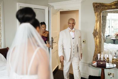 Greenwoods Hotel & Spa wedding Essex Recommended wedding photographers