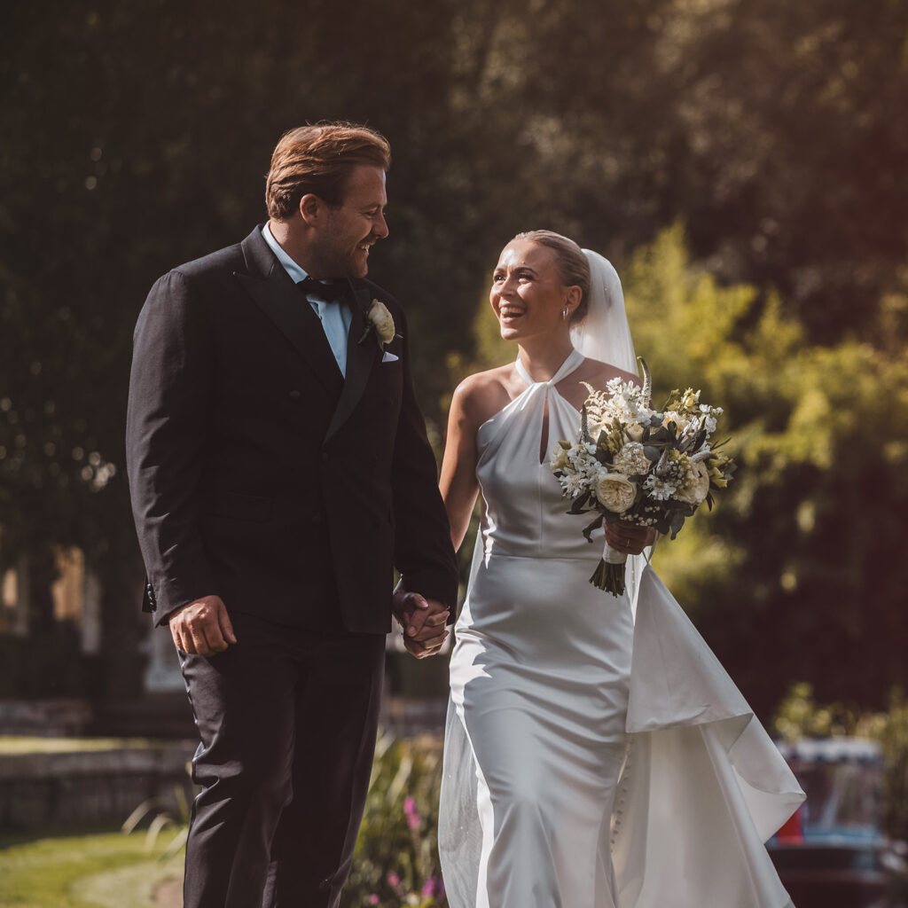 Talbooth Restaurant Summer Wedding 